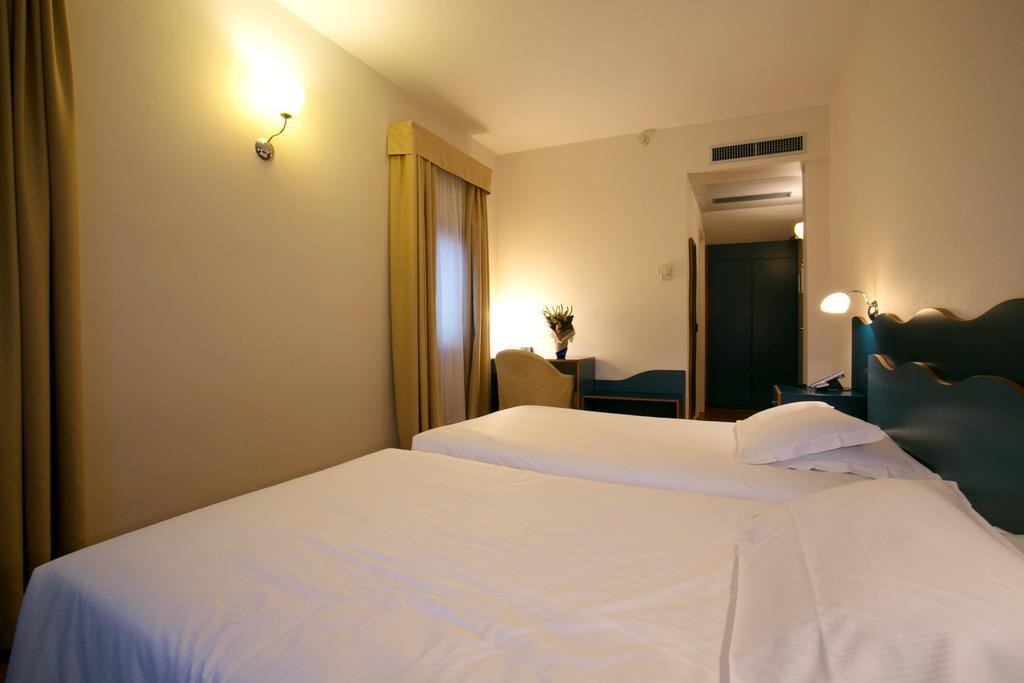 Hotel Antico Mulino Скорце Экстерьер фото