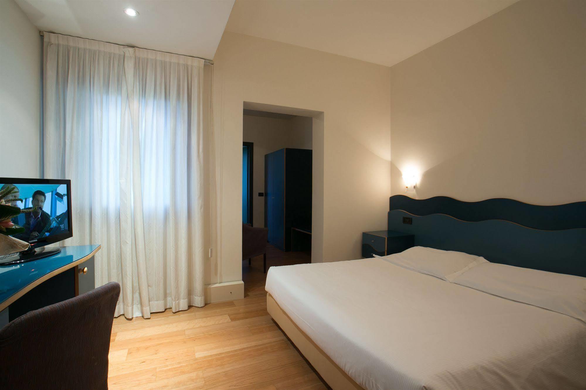 Hotel Antico Mulino Скорце Экстерьер фото